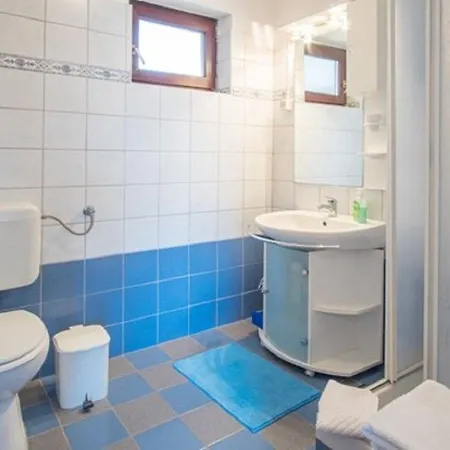 And Luka Apartment